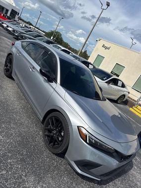 Lunar Silver Metallic 2024 Honda Civic Sport