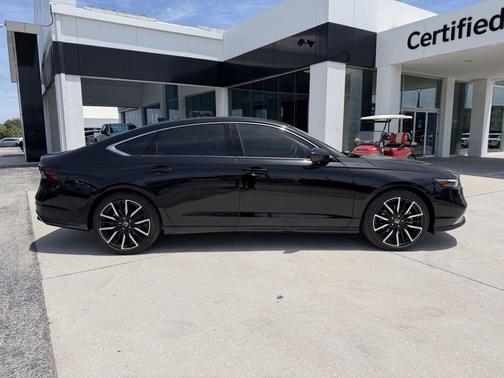 Crystal Black Pearl 2026 Honda Accord Hybrid Touring