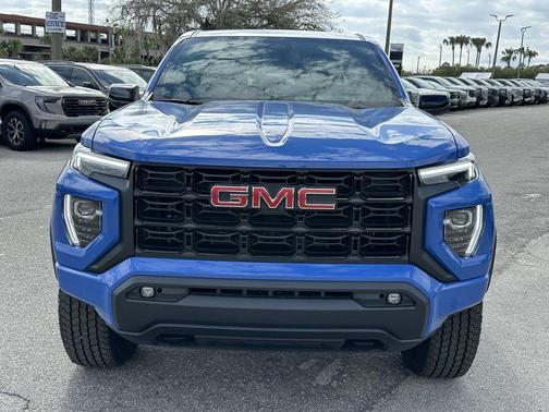 2026 GMC Canyon Elevation