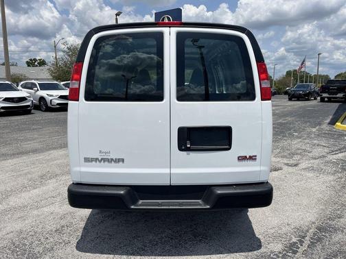 2025 GMC Savana 2500 Work Van
