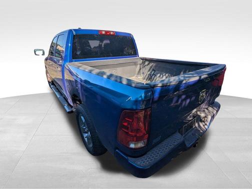 2015 RAM 1500 Tradesman/Express