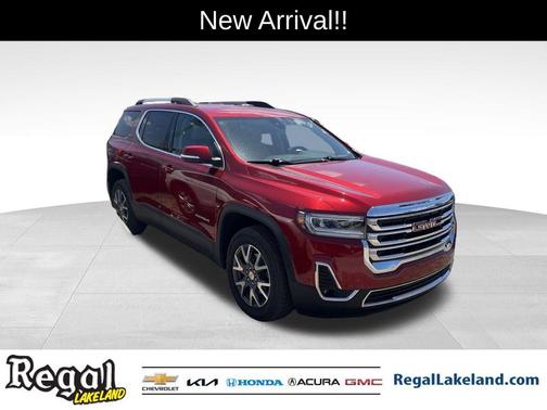 2023 GMC Acadia SLT