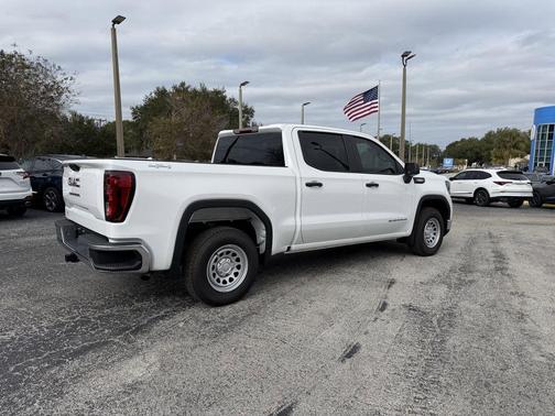 2025 GMC Sierra 1500 Pro