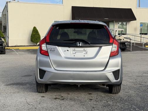 Alabaster Silver Metallic 2016 Honda Fit LX