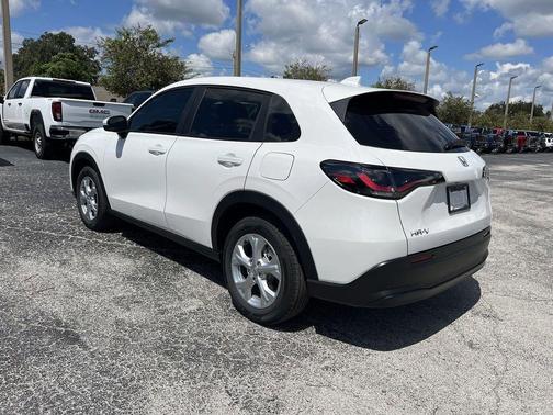 2025 Honda HR-V LX