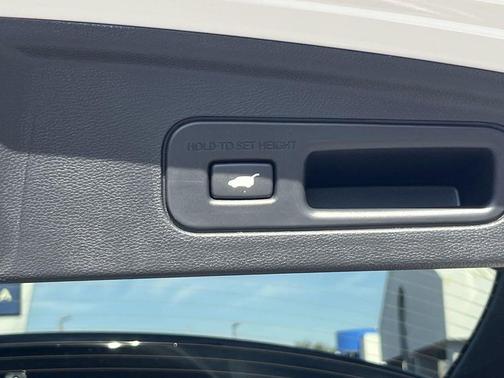 2025 Acura MDX Base