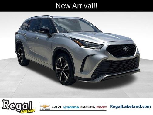 2022 Toyota Highlander XSE