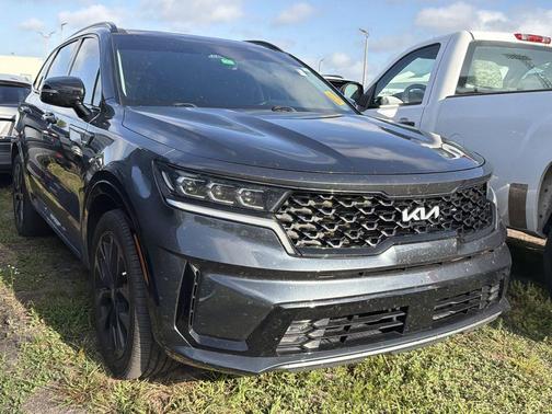 Gravity Gray 2022 Kia Sorento SX