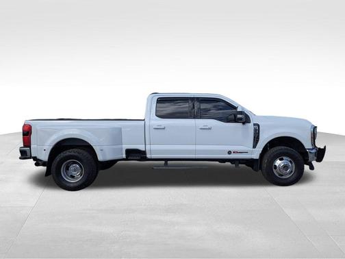 2023 Ford F-350 Lariat Super Duty