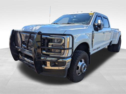 2023 Ford F-350 Lariat Super Duty