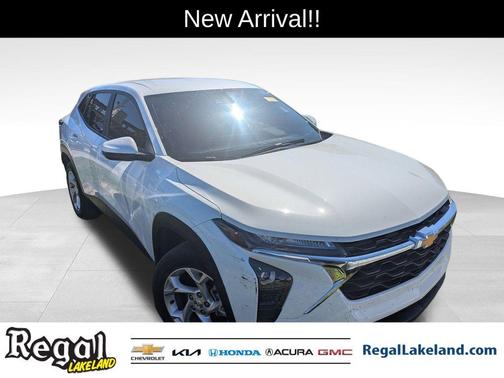 2024 Chevrolet Trax LS