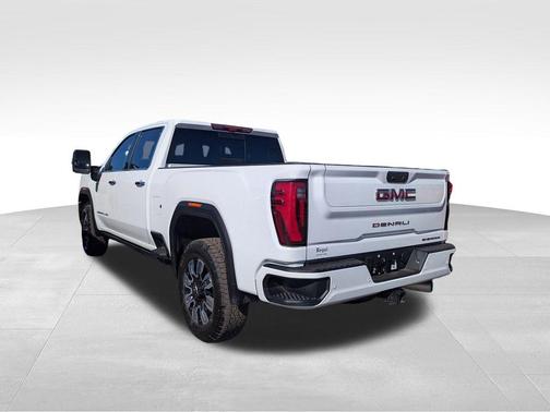 2025 GMC Sierra 2500 Denali
