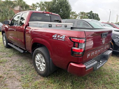 Cardinal Red Metallic 2023 Nissan Frontier SV
