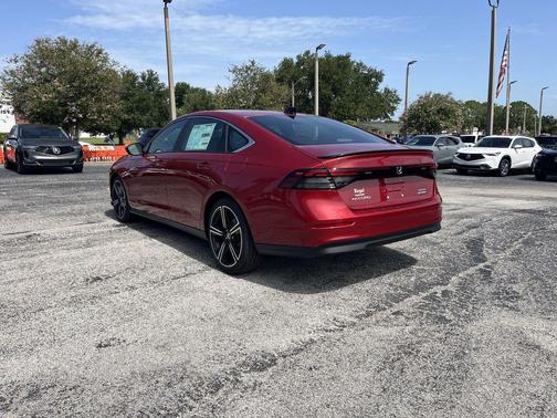 2025 Honda Accord Hybrid Sport