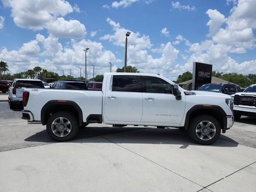 Glacier White 2026 GMC Sierra 2500 SLT