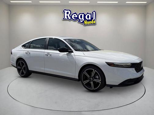 Platinum White Pearl 2026 Honda Accord Hybrid Sport