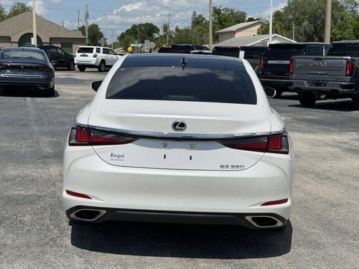 White Pearl 2024 Lexus ES 350 Luxury