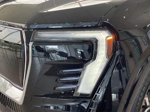 2025 GMC Sierra EV Denali