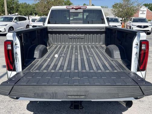 2025 GMC Sierra 3500 Denali