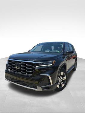 2023 Honda Pilot EX-L 8-Passenger