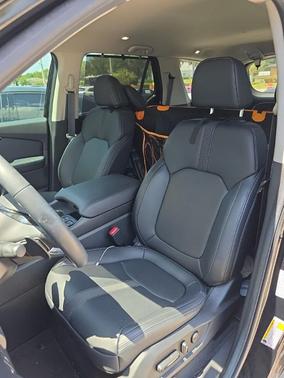2023 Honda Pilot EX-L 8-Passenger