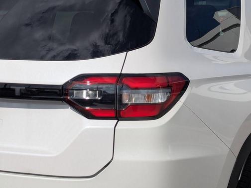 2023 Honda Pilot EX-L 8-Passenger