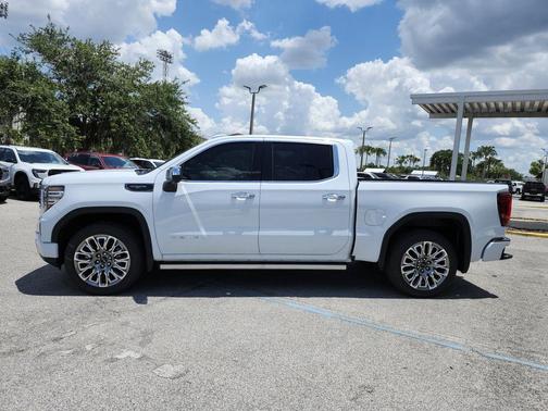 Glacier White 2026 GMC Sierra 1500 Denali Ultimate