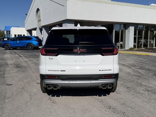 2025 GMC Acadia Elevation