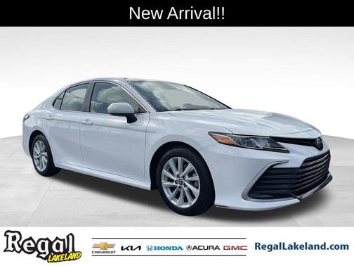 2022 Toyota Camry LE