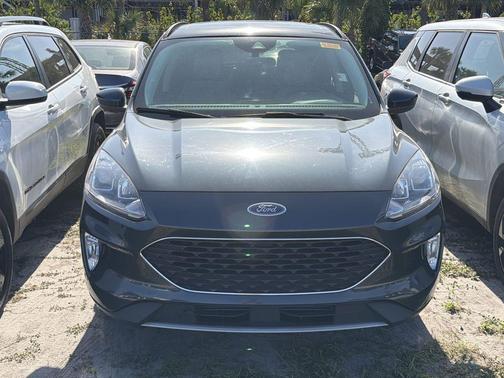 Blue Metallic 2022 Ford Escape SEL