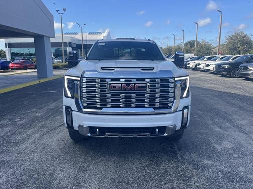 2025 GMC Sierra 2500 Denali