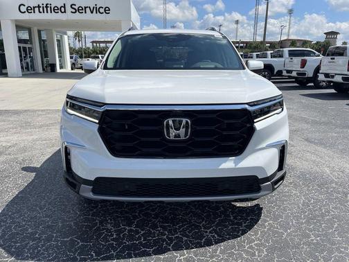 2025 Honda Pilot Elite