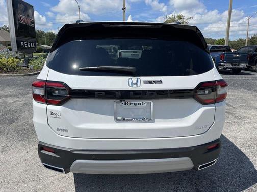 2025 Honda Pilot Elite