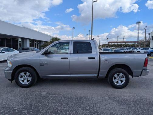 Billet Silver Metallic Clearcoat 2023 RAM 1500 Classic SLT