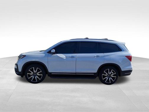 2022 Honda Pilot Touring 7-Passenger