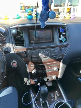 2014 Nissan Pathfinder SL