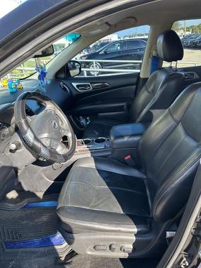 2014 Nissan Pathfinder SL