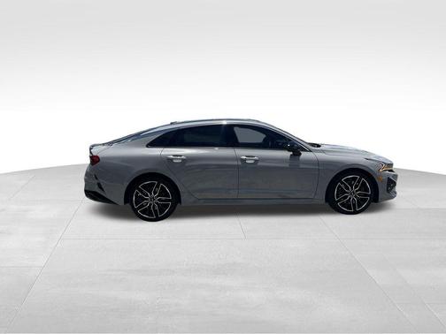 2023 Kia K5 GT