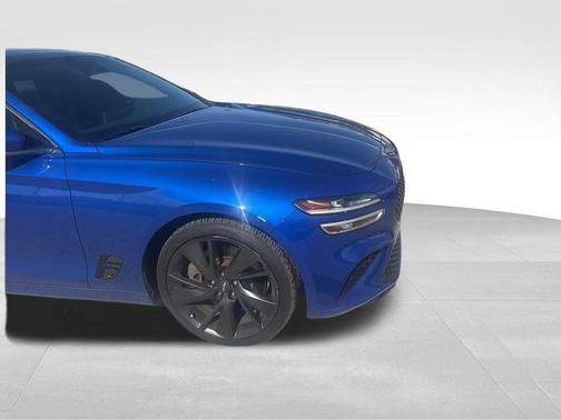 2022 Genesis G70 3.3T