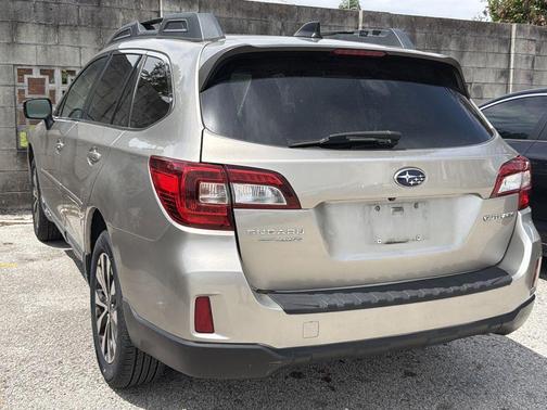 Tungsten Metallic 2016 Subaru Outback 2.5i Limited