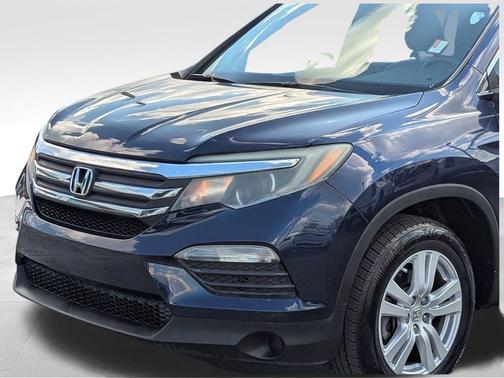 2016 Honda Pilot LX