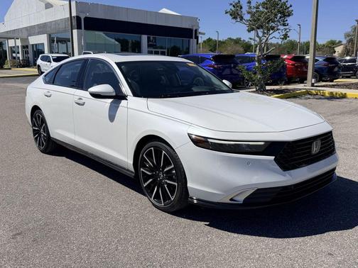 2025 Honda Accord Hybrid Touring