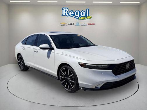 2025 Honda Accord Hybrid Touring