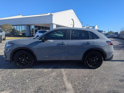 Urban Gray Pearl 2025 Honda HR-V Sport
