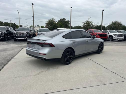 2023 Honda Accord Hybrid Sport-L