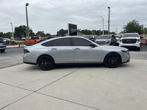 2023 Honda Accord Hybrid Sport-L