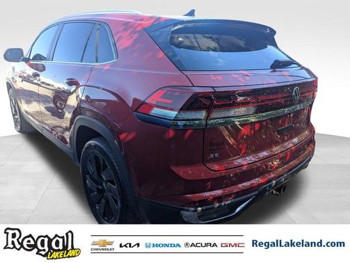 2024 Volkswagen Atlas Cross Sport 2.0T SE w/Technology