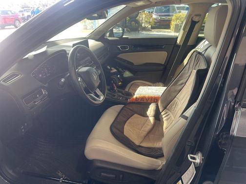 2022 Honda Civic Touring