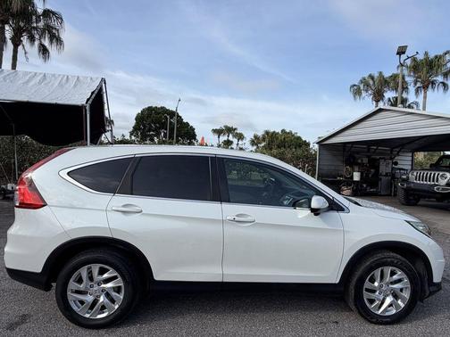 White 2015 Honda CR-V EX