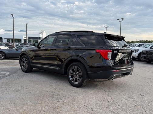Black Metallic 2023 Ford Explorer XLT